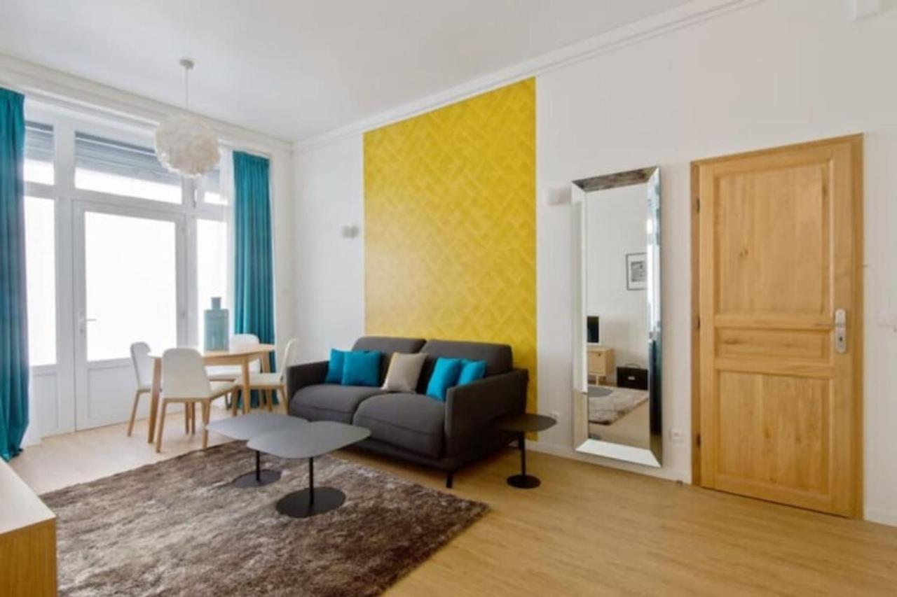 Cozy 2 Bedroom Apartment In パリ エクステリア 写真
