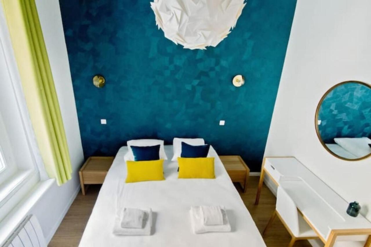 Cozy 2 Bedroom Apartment In パリ エクステリア 写真